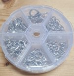 Doosje met karabijnslotjes