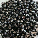 Konische glaskraal shiny black 4mm