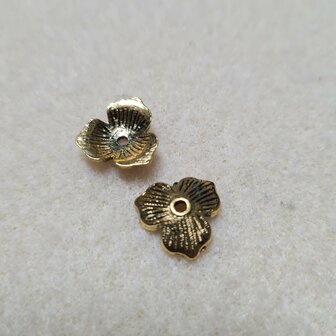 Metalen kralenkapje goud 11x3mm 