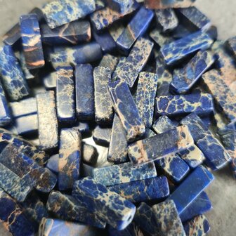Jade staafje blauw goud 