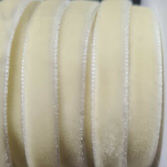 Fluweel creme lint 6mm