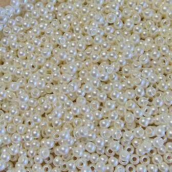 Harskraal 3mm Parelmoer beige
