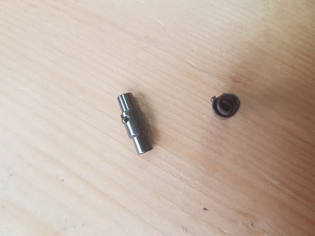 Klik/magneet slot voor leerkoord 3mm, black nickel