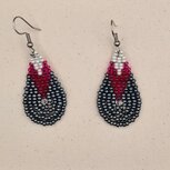 Handgemaakte oorhanger druppel hematite Handgemaakte oorhanger druppel hematite